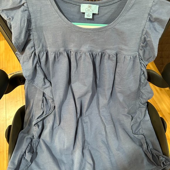CeCe 2X Pullover Sleeveless Blouse. Heather Blue. Preloved. (296) - Picture 1 of 2